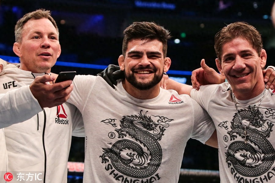UFC格斗之夜头条主赛：盖斯特鲁姆KO比斯平 上海站完美收官