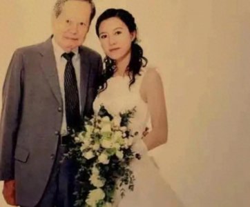 ​相差54岁的老少恋，他俩婚姻咋就挺过21年了？