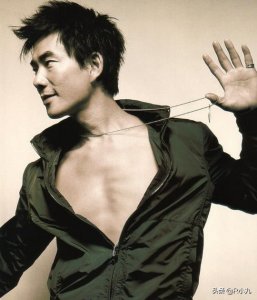 ​为什么“狗仔队”那么尊重任贤齐？网友：和他的名字有关