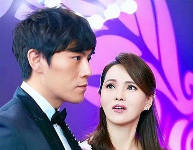 ​曾是北电三朵花，却遭闺蜜横刀夺爱，后嫁小丈夫，49岁仍无儿无女